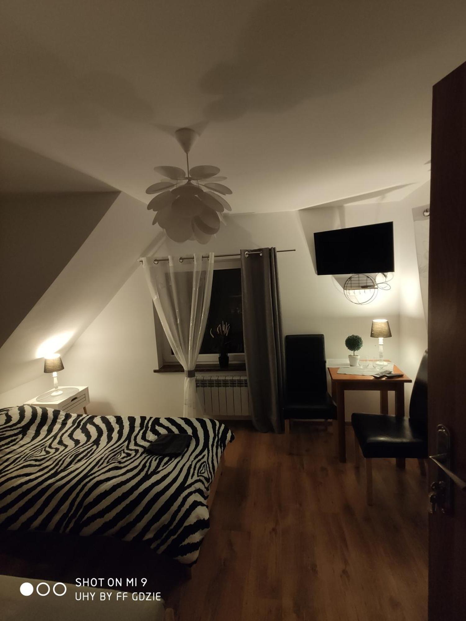 Apartamenty Pod Sosnami Ostroda Miedzylesie 6Os Номер фото